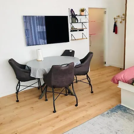 Deluxe Sun דירה *