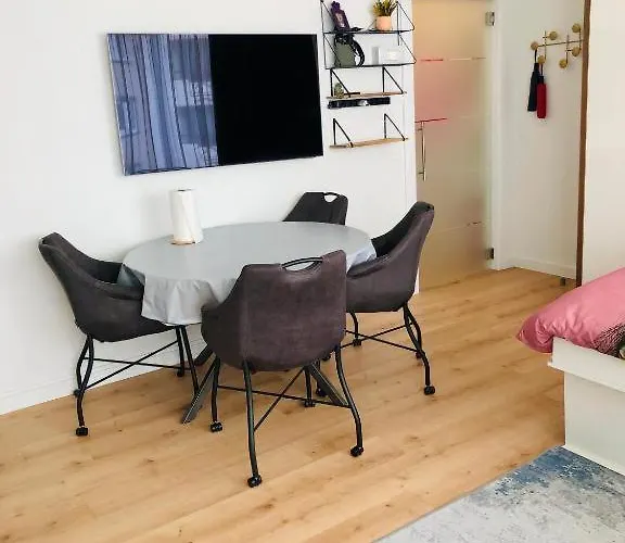 Deluxe Sun דירה *